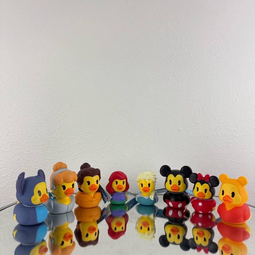 DISNEY 8 Jeep Rubber Ducks Stitch Cinderella Belle Ariel Elsa Mickey Minnie Pooh